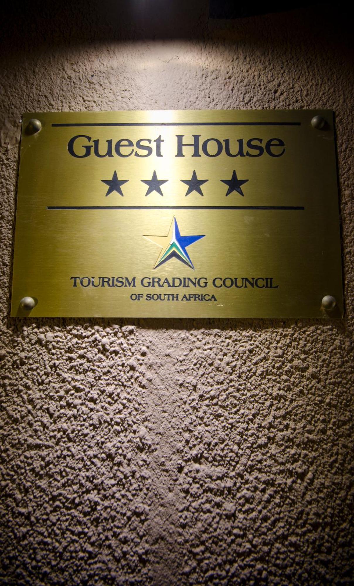 Villa Costa Rose - No Loadshedding Cape Town Exterior foto